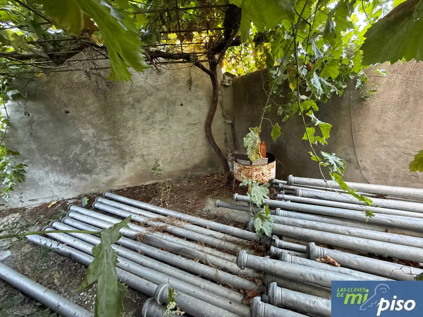 Casa o xalet en venda en Camporredondo amb Jardí privat, Parquet i Terrassa