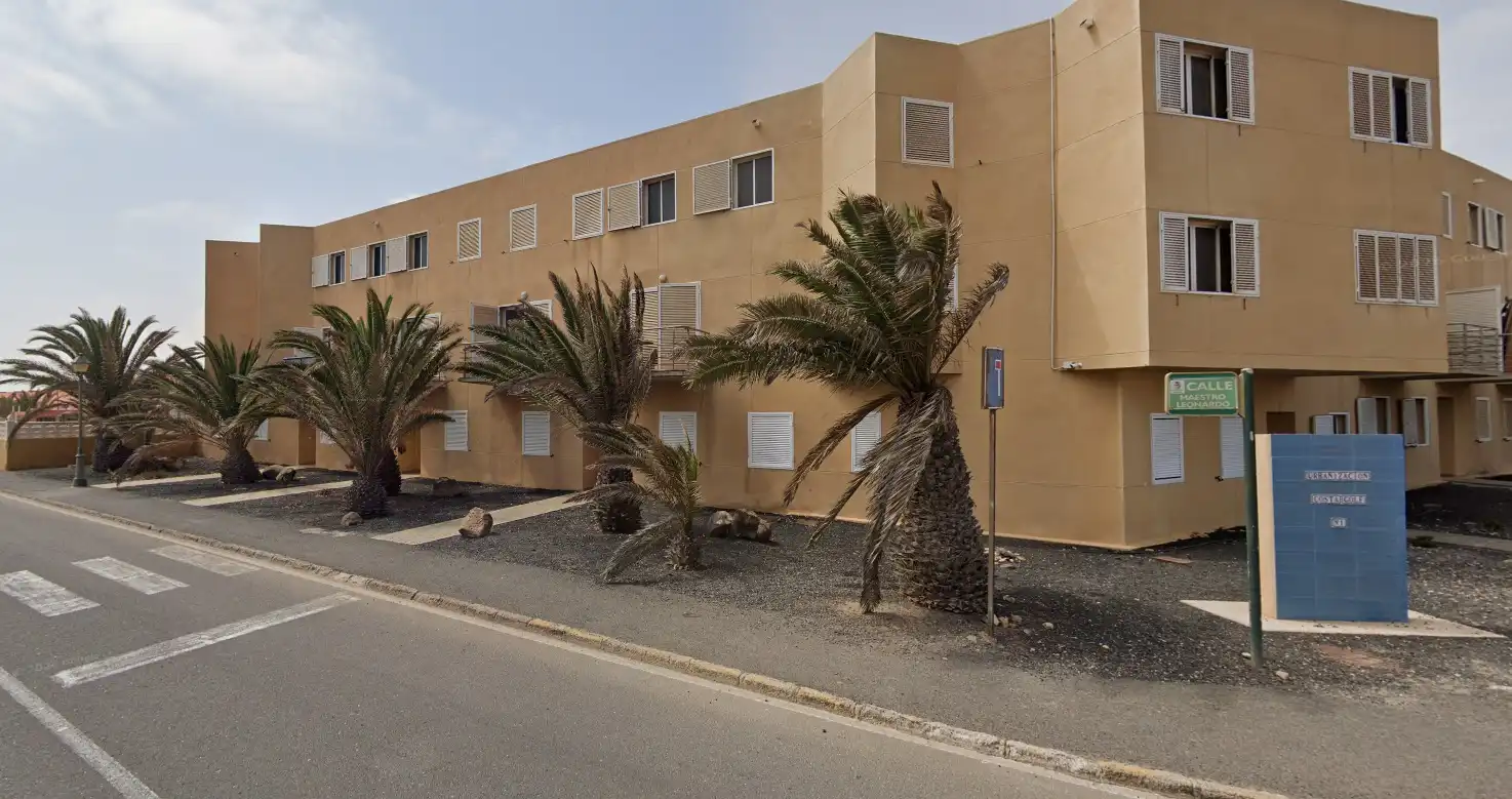Vista exterior de Dúplex en venda en Antigua