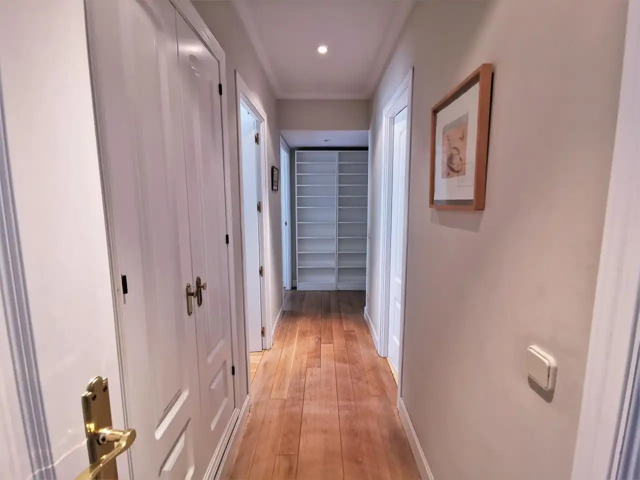 Apartments for rent in Madrid  with Air Conditioner, Heating and Storage room
