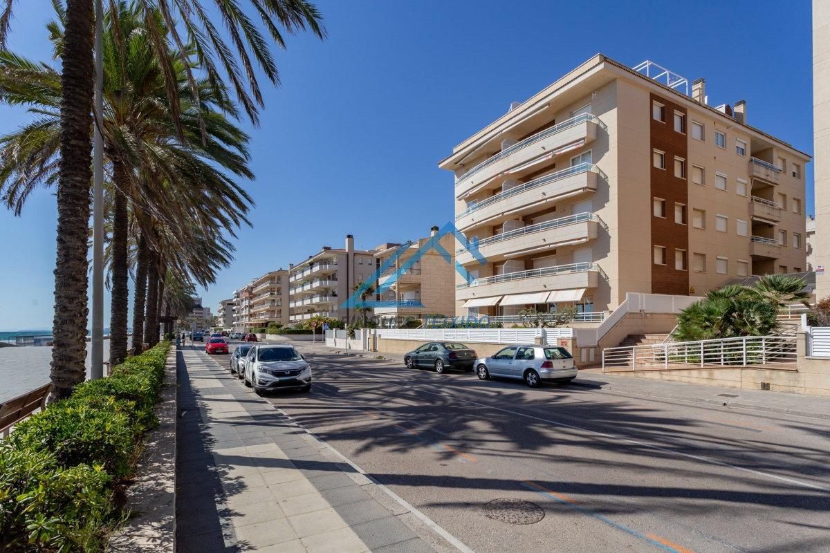 Vista exterior de Pis en venda en Calafell amb Aire condicionat, Calefacció i Terrassa