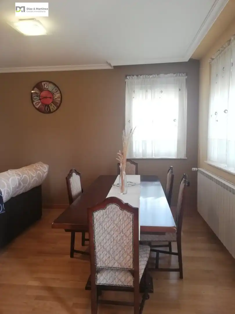 Comedor de Casa o chalet en venta en Santa Colomba de Curueño con Jardín privado, Parquet y Terraza