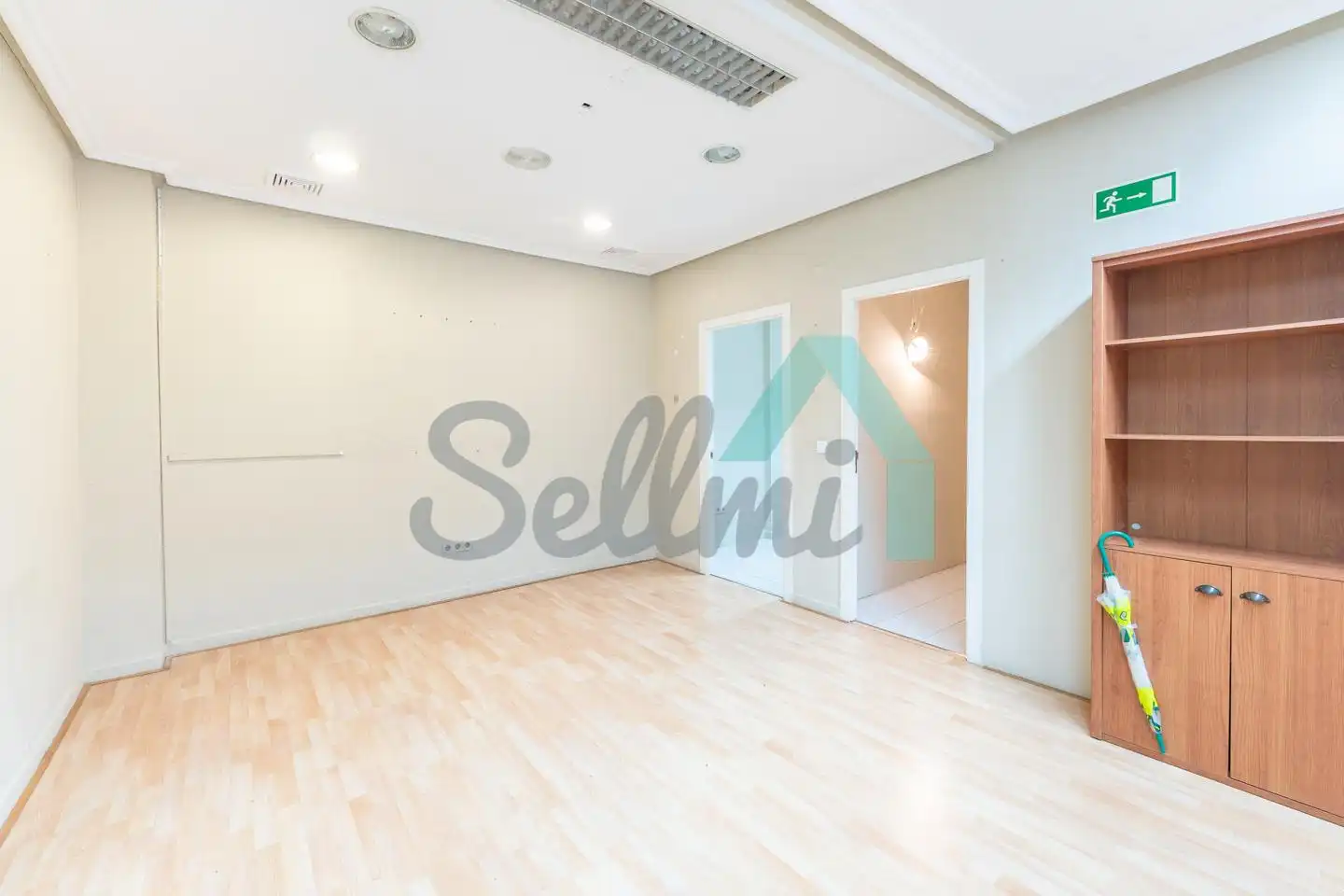 Local comercial de lloguer a Baldomero Fernández, imagen 13