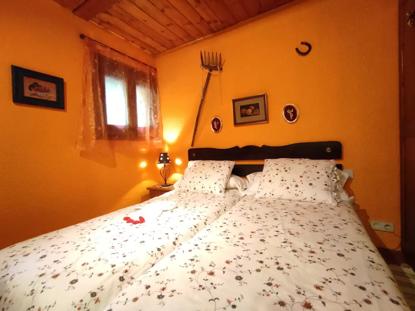 Bedroom of Country homes for sale in Ribes de Freser  with Heating, Private garden and Parquet flooring