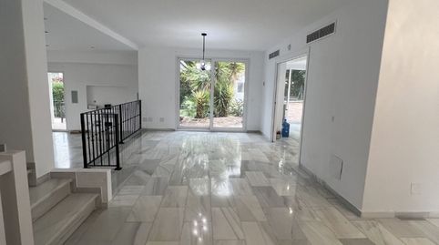 Foto 4 de Casa o chalet de alquiler en Calle Los Granados, 18, Puerto Banús, Marbella