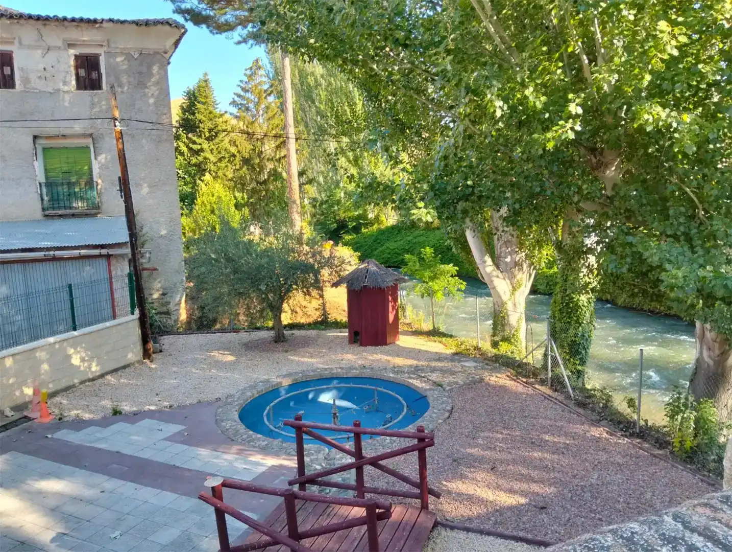 Jardí de Pis en venda en Castejón de las Armas amb Moblat, Forn i Rentadora