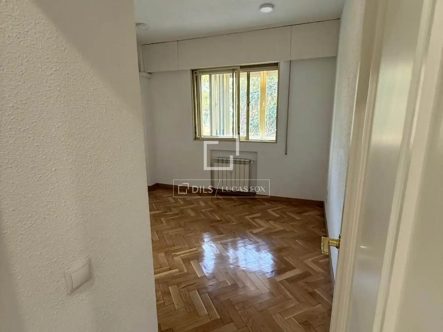 Bedroom of Flat for rent in Madrid  with Air Conditioner, Heating and Private garden