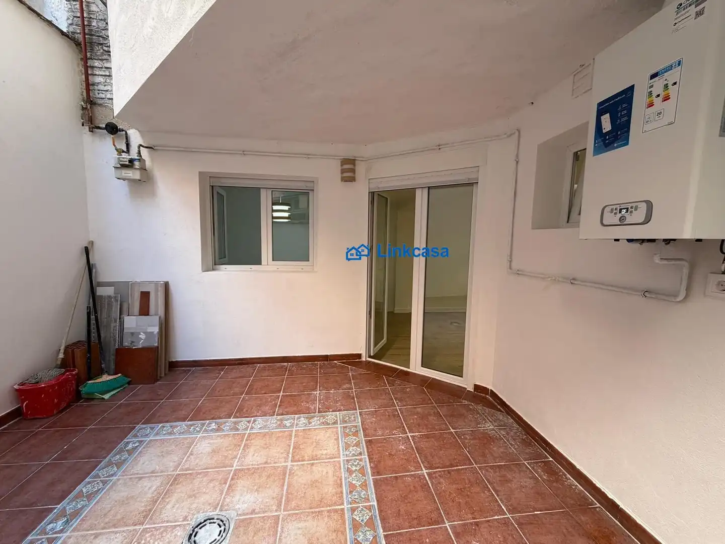 Terrassa de Pis en venda en Madrid amb Calefacció i Alarma