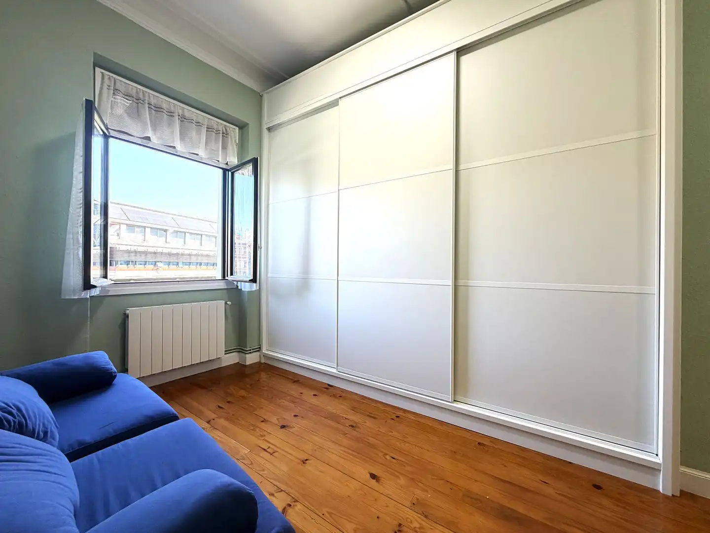 Piso con terraza en venta en Muelle Marzana, imagen 17