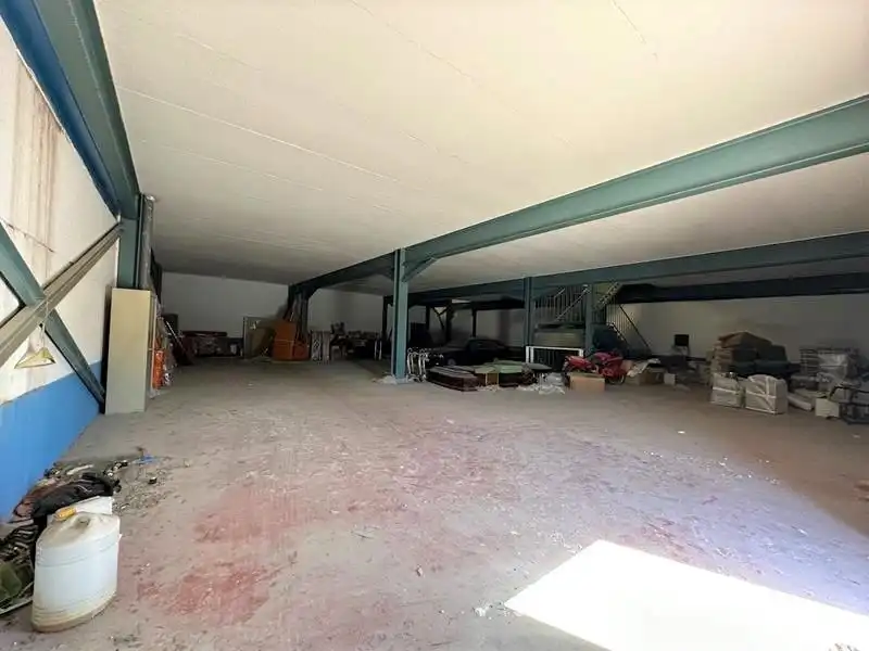 Industrial building for sale in Calle Amsterdam, imagen 3