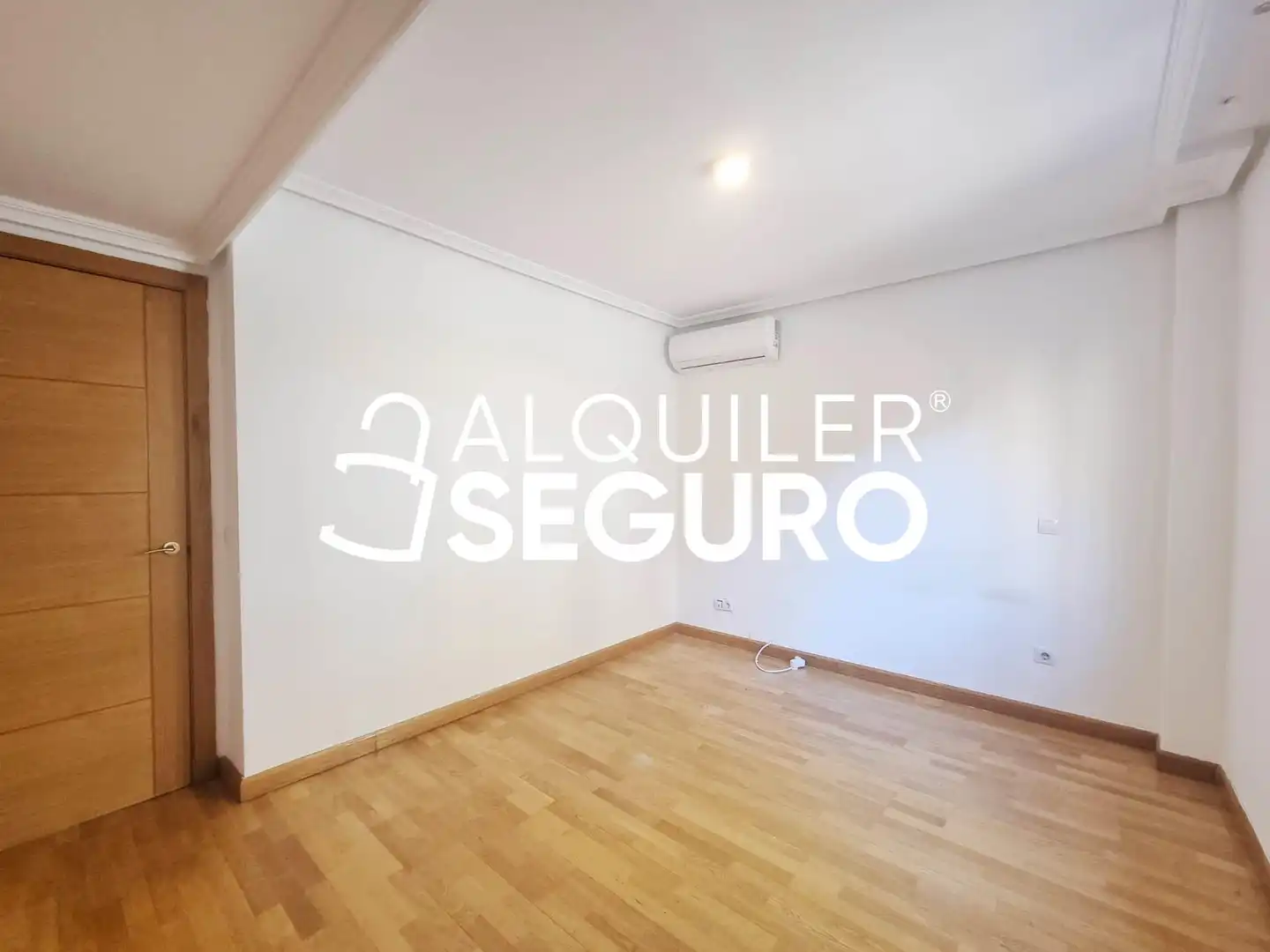 Wohnung zur Miete in Doctor Ulecia , Estación