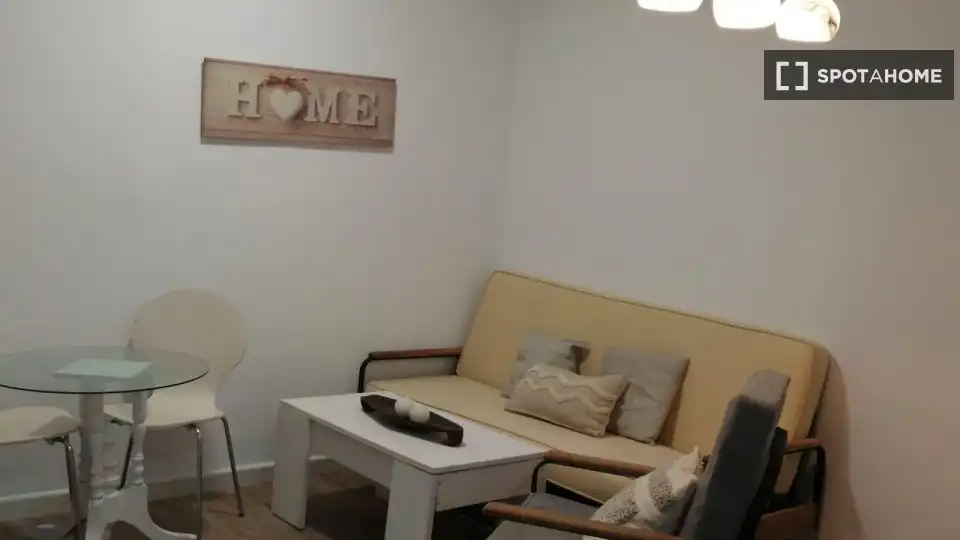 Room in Camino de Ronda