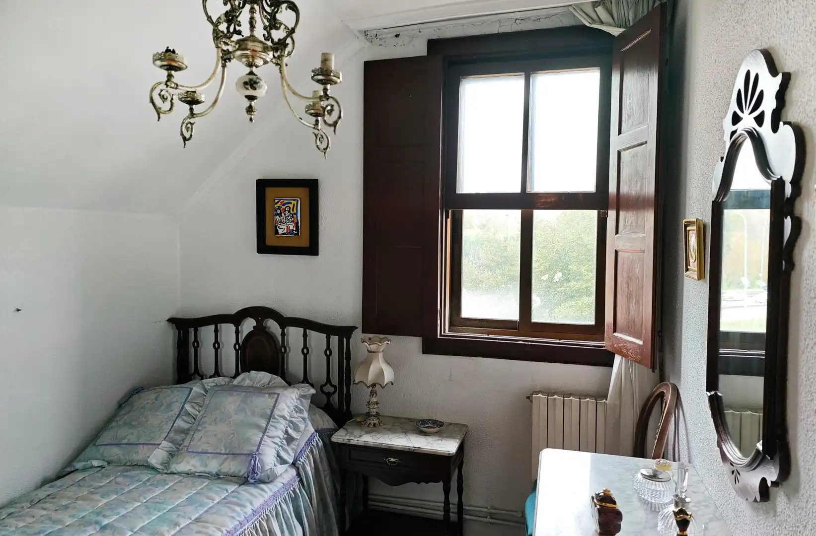 Habitación de Casa o chalet en venta en Vigo  con Jardín privado y Balcón