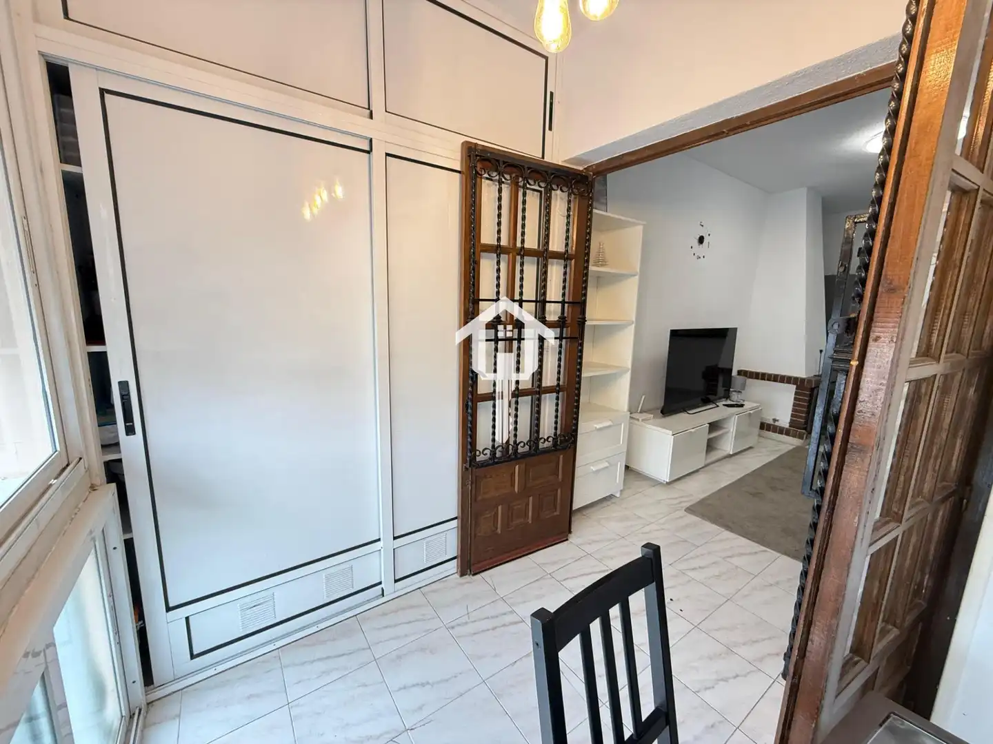 Sala de estar de Dúplex en venta en Torrevieja con Aire acondicionado, Terraza y Amueblado