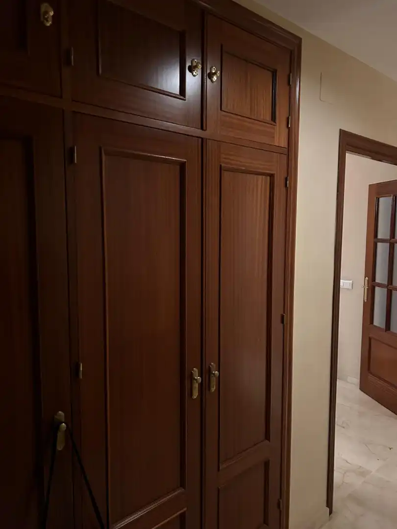 Wohnung zur Miete in Dos Hermanas mit Klimaanlage und Möbliert