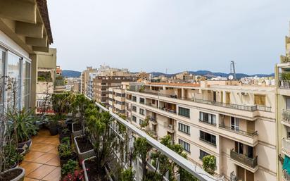 Vista exterior de Àtic en venda en  Palma de Mallorca amb Aire condicionat, Calefacció i Terrassa
