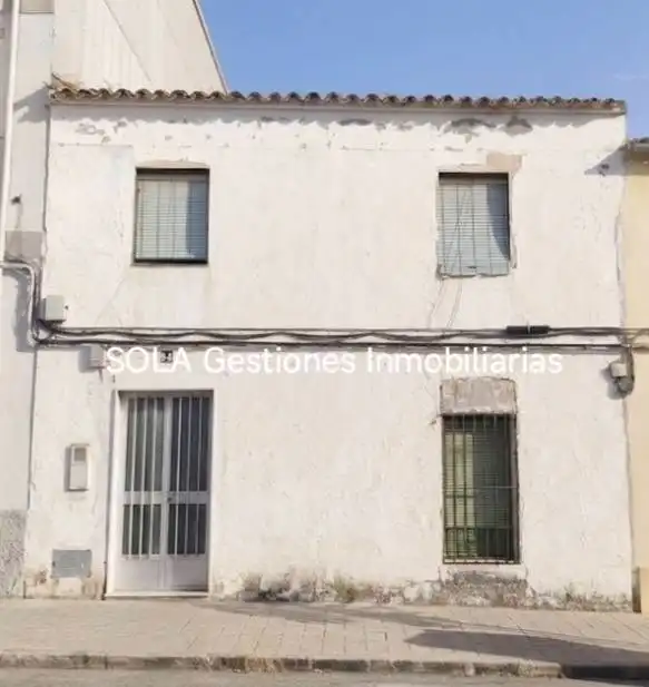 Casa con jardín en venta en Torreperogil