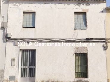 Casa con jardín en venta en Torreperogil