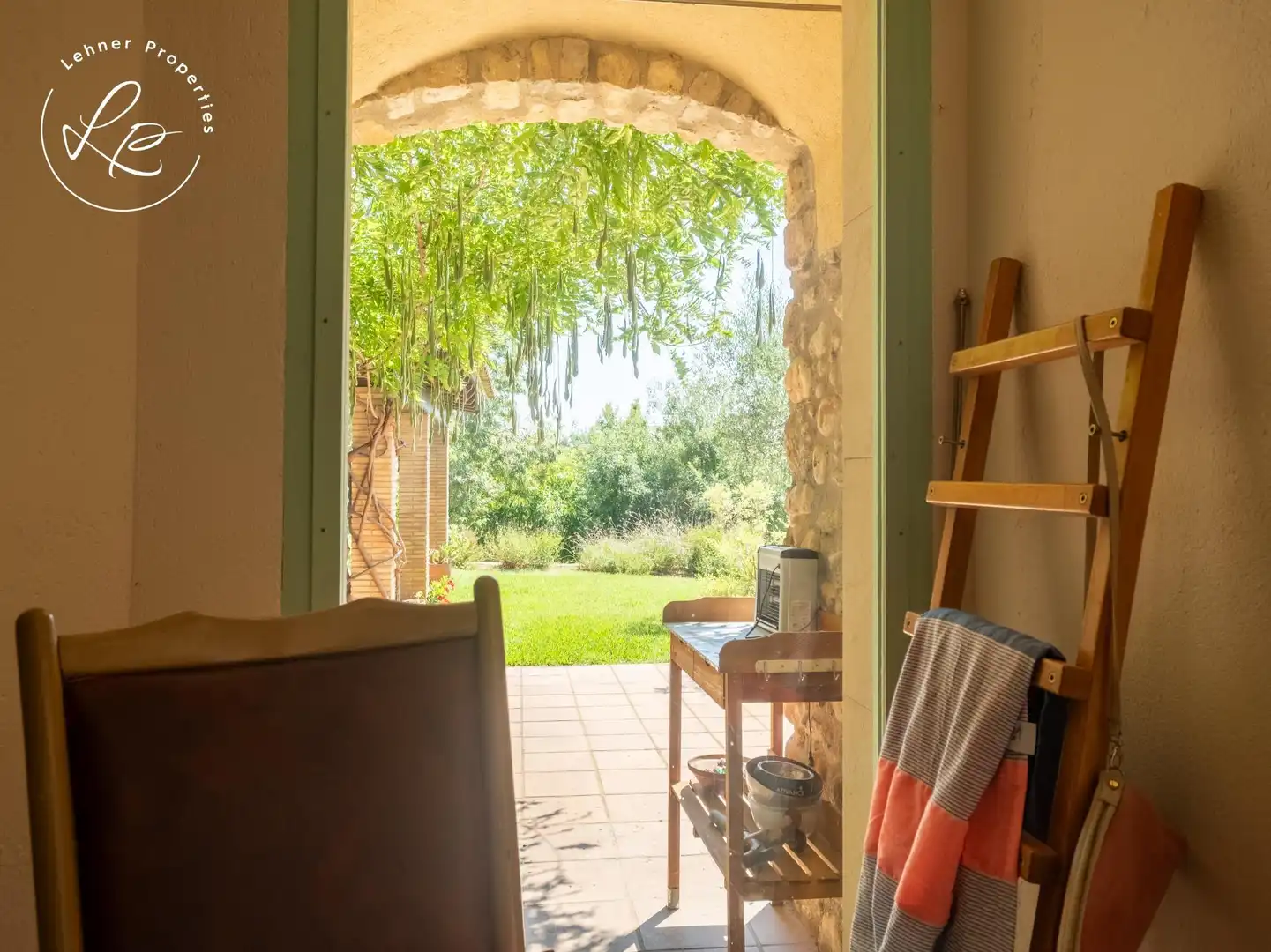 Finca rústica en venda en Navata amb Aire condicionat, Calefacció i Jardí privat