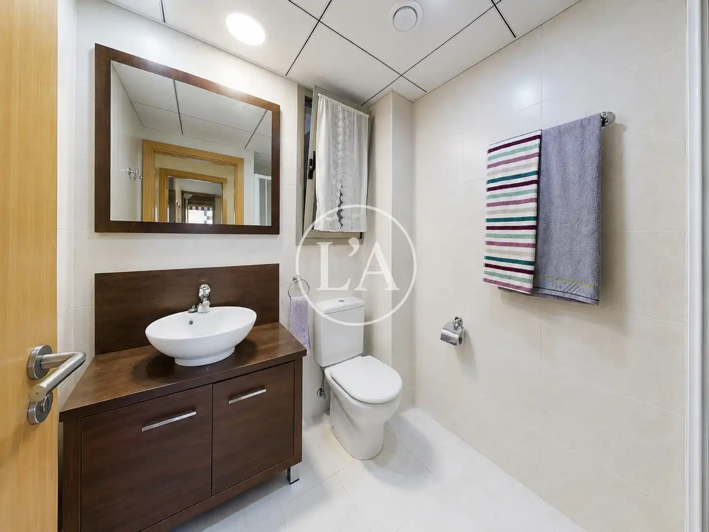 Mini appartamento con piscina in vendita a Carrer d'Amadeu Vives 10, imagen 20