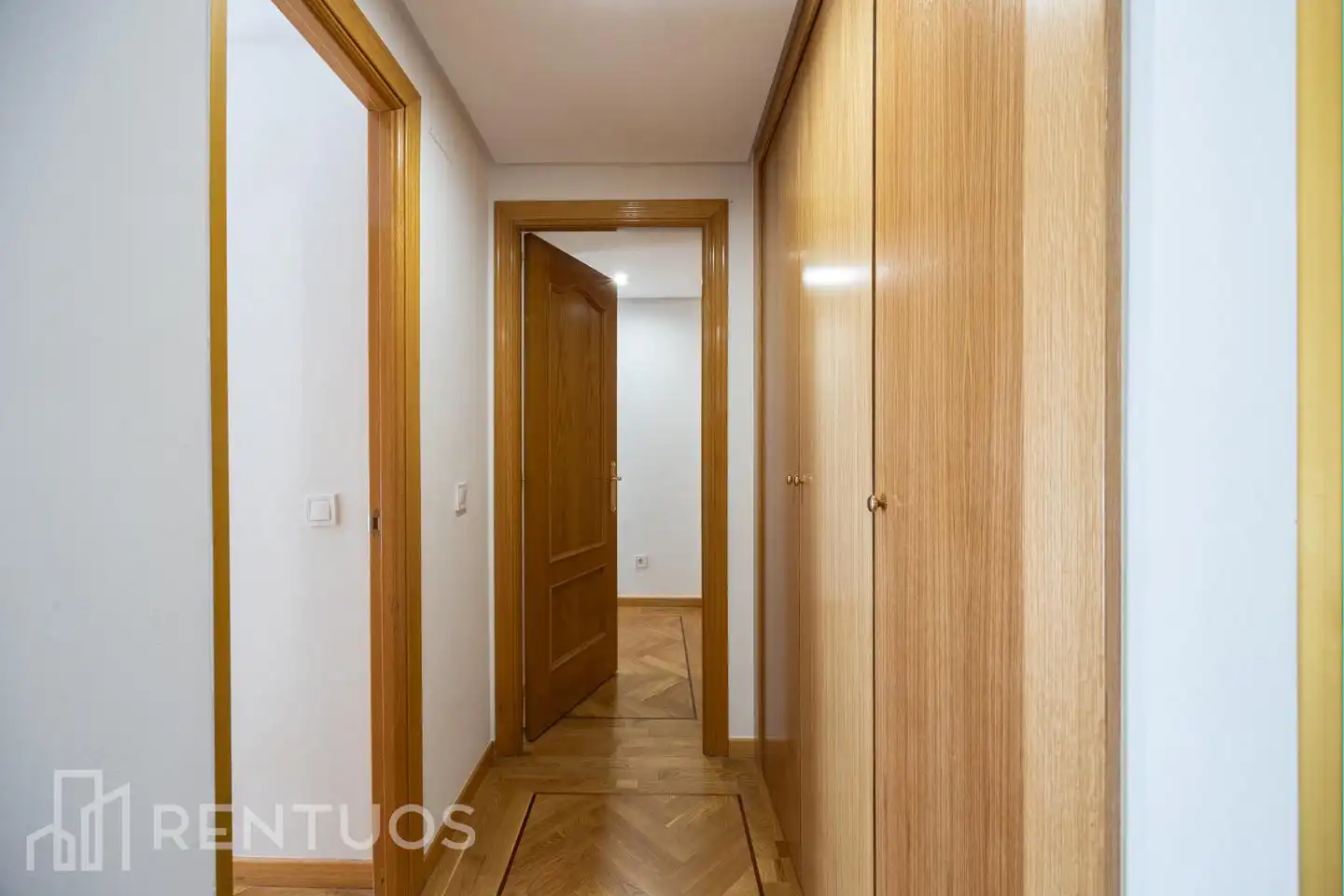 Wohnung zur Miete in Madrid mit Klimaanlage, Heizung und Parkett