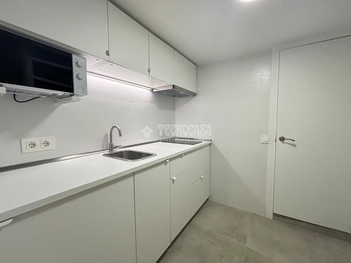 Cocina de Estudio en venta en  Barcelona Capital con Aire acondicionado y Calefacción