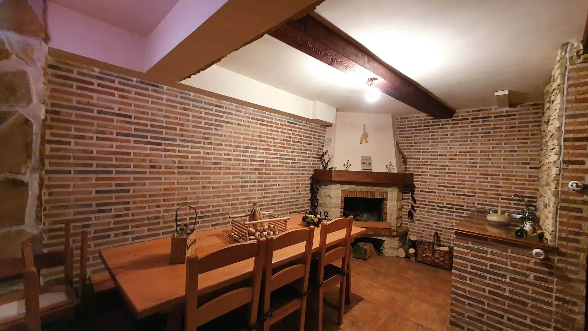 Casa adosada en venda en Dueñas amb Calefacció, Parquet i Terrassa