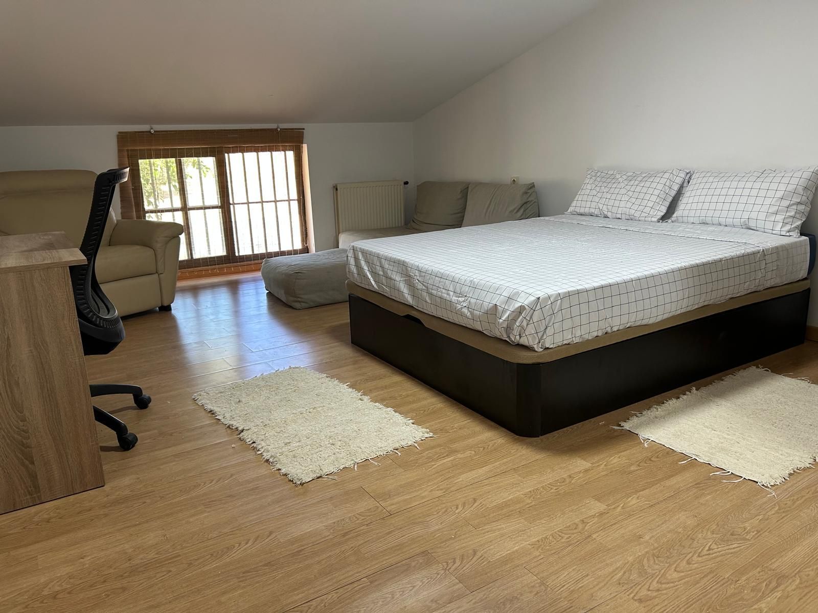 Bedroom of Apartment to rent in Brunete  with Private garden