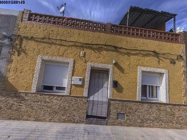 Adossat en venda a San Alfonso 6