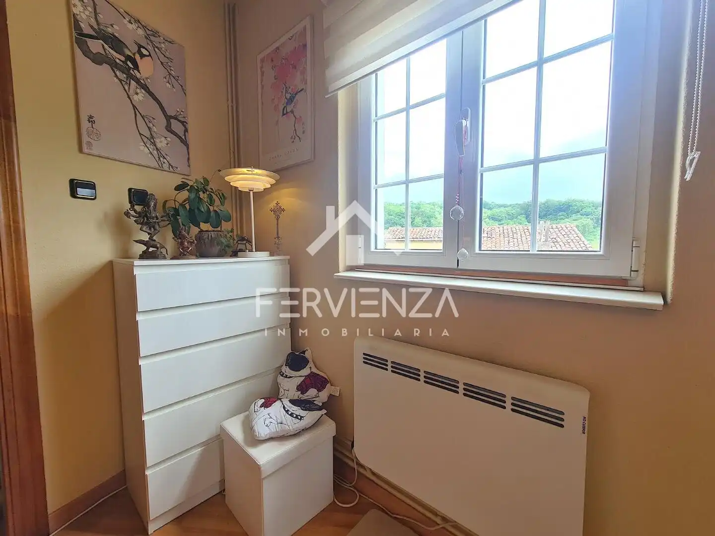 Habitación de Casa o chalet en venta en Oviedo 