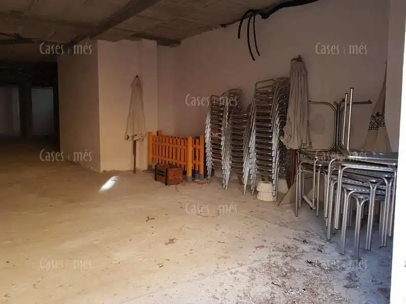 Local en venta en Rafelbuñol / Rafelbunyol