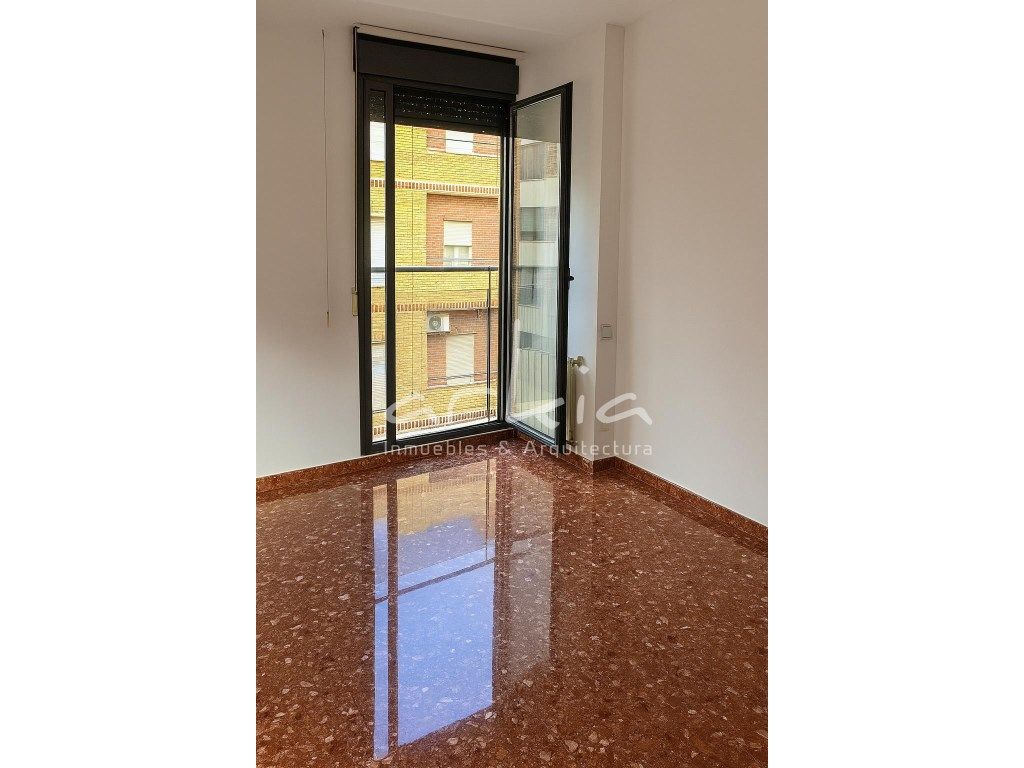 Exterior view of Flat for sale in Aldaia  with Balcony