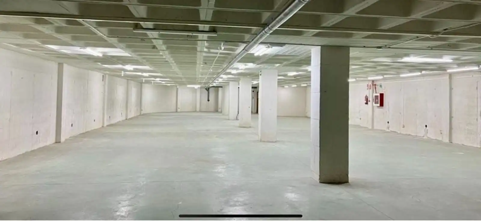 Gebäude zur Miete in Elche / Elx