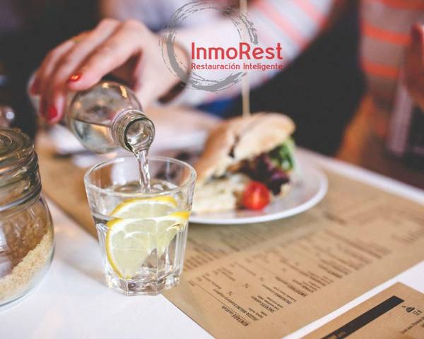 Local comercial en Alquiler en Jose Maria Pereda en Ensanche