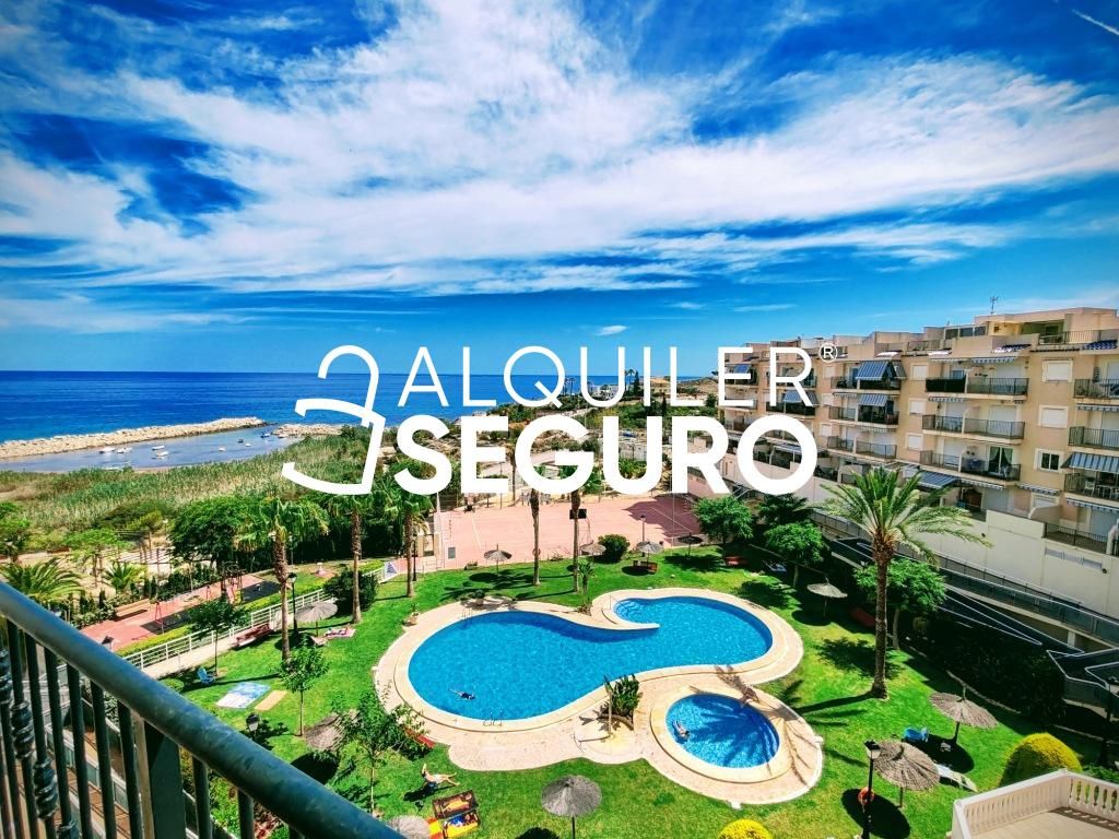 Exterior view of Attic to rent in El Campello  with Air Conditioner, Terrace and Swimming Pool