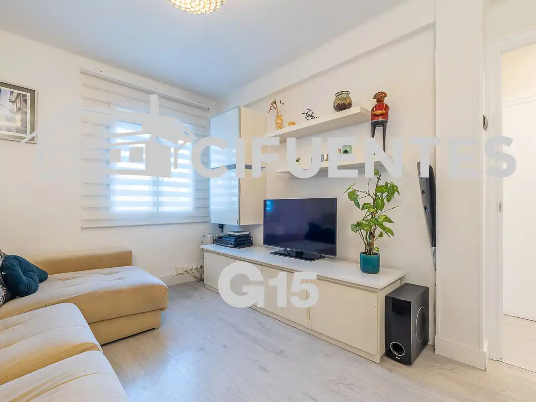 Piso con terraza en venta en Herrera Pasealekua