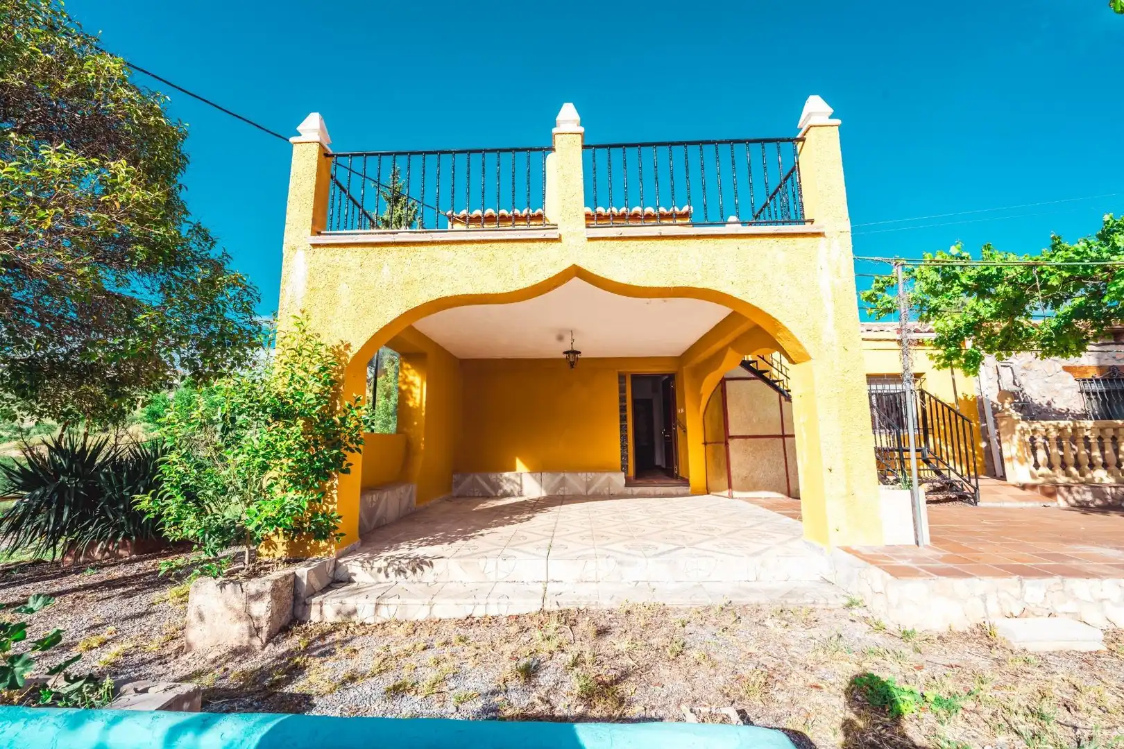 Country homes for sale in Gor