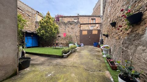 Foto 2 de Casa adosada en venta en Plaça Carles Esteve de Rich, 28, Jafre, Girona