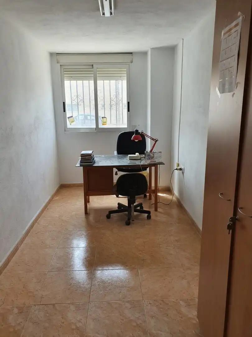 Business premises for sale in Núcleo Urbano, imagen 4