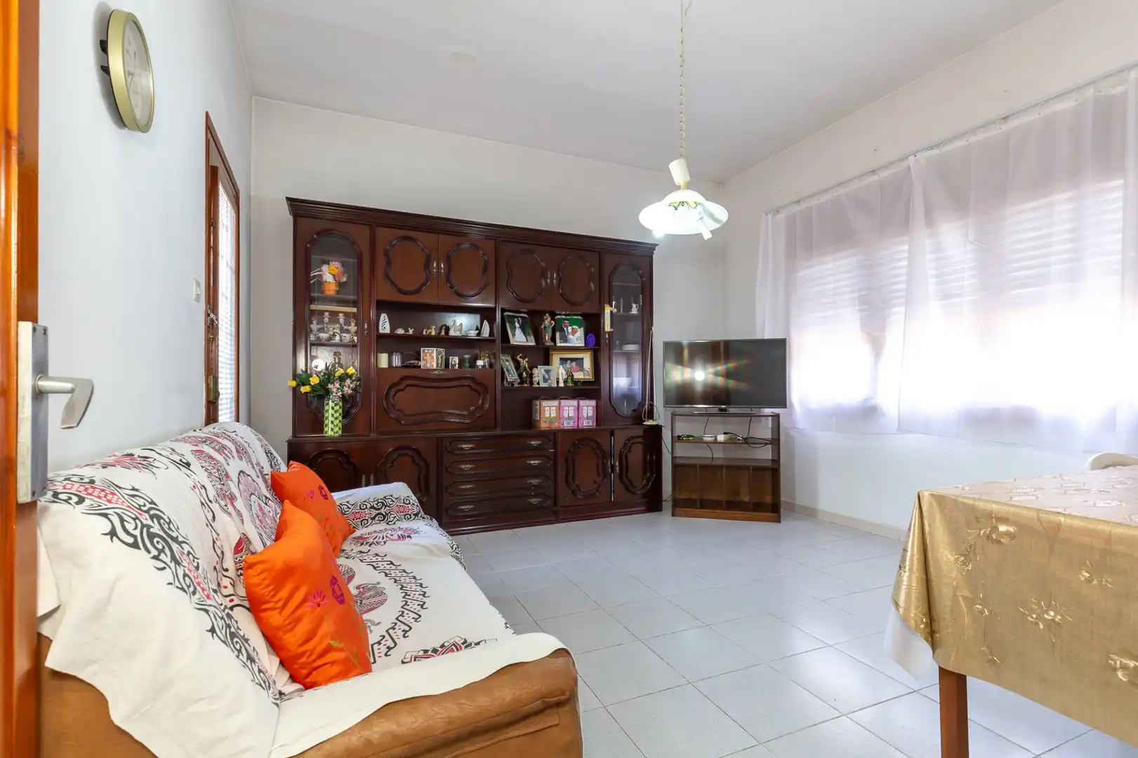 Sala d'estar de Casa o xalet en venda en Sant Cugat del Vallès amb Aire condicionat, Calefacció i Terrassa