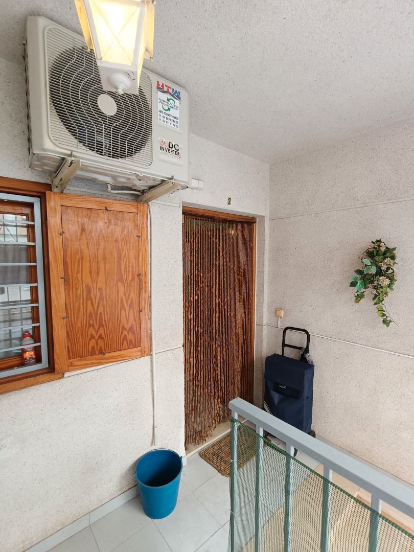 Flat for sale in Torrevieja  with Air Conditioner, Heating and Terrace