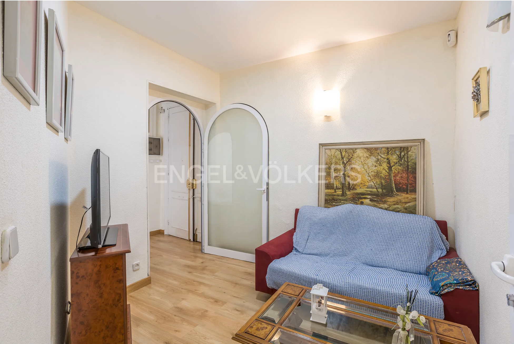 Living room of Flat for rent in  Madrid Capital  with Heating, Parquet flooring and Pets allowed