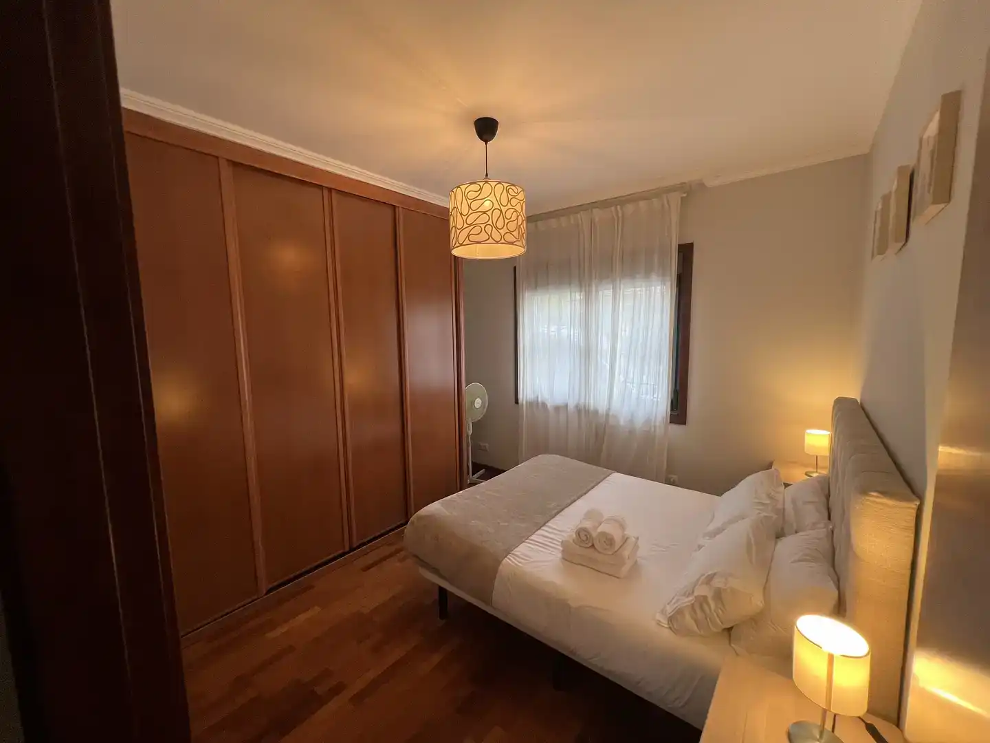 Habitación de Apartamento en venta en Redondela con Parquet y Amueblado
