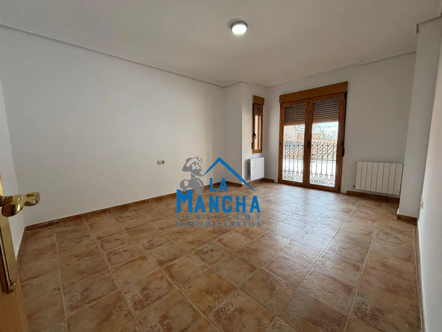 Casa o xalet en venda en La Gineta amb Aire condicionat, Terrassa i Traster