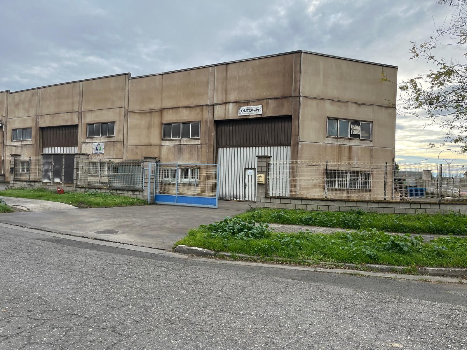 Exterior view of Industrial buildings for sale in Monzón