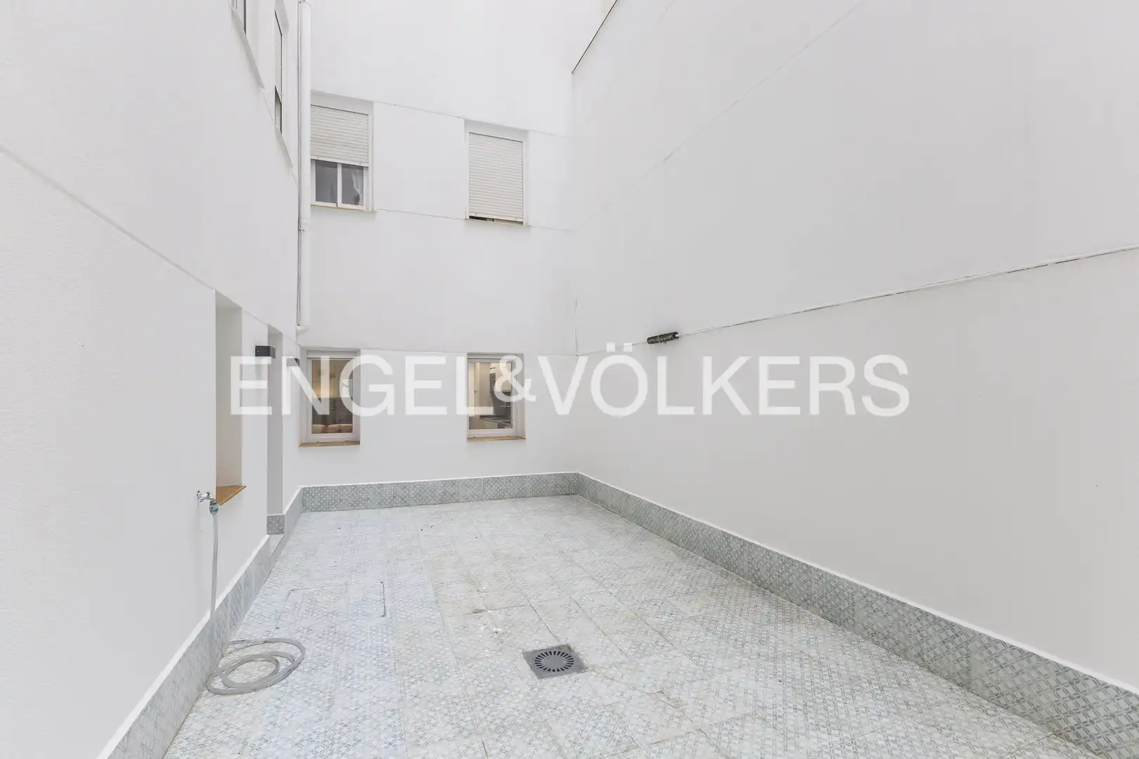 Wohnung zum Verkauf in Madrid mit Heizung und Möbliert