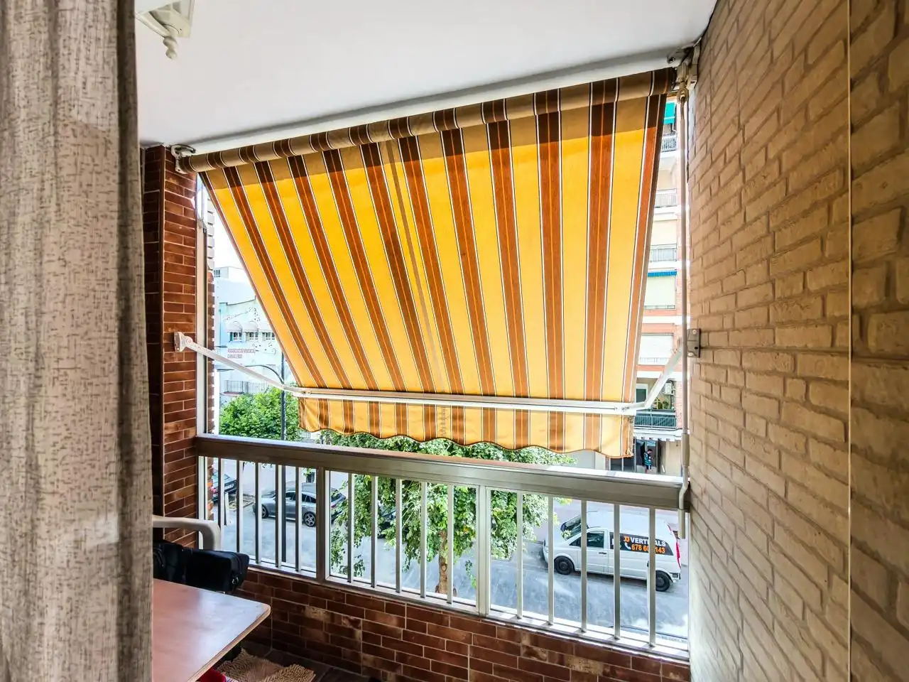 Balcony of Flat for sale in Canals  with Air Conditioner and Balcony