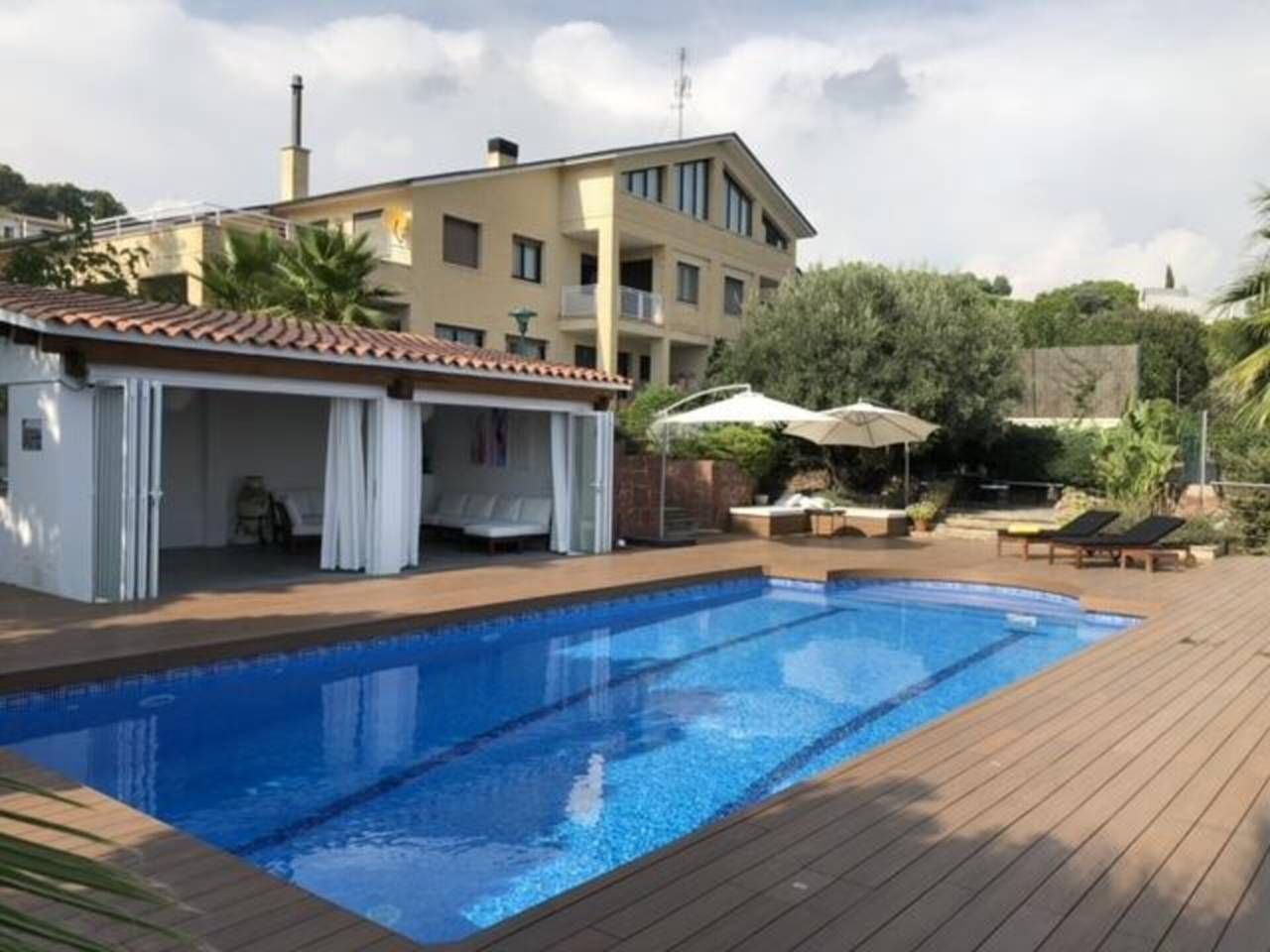 Piscina de Casa adosada en venda en Sant Feliu de Codines amb Calefacció i Jardí privat