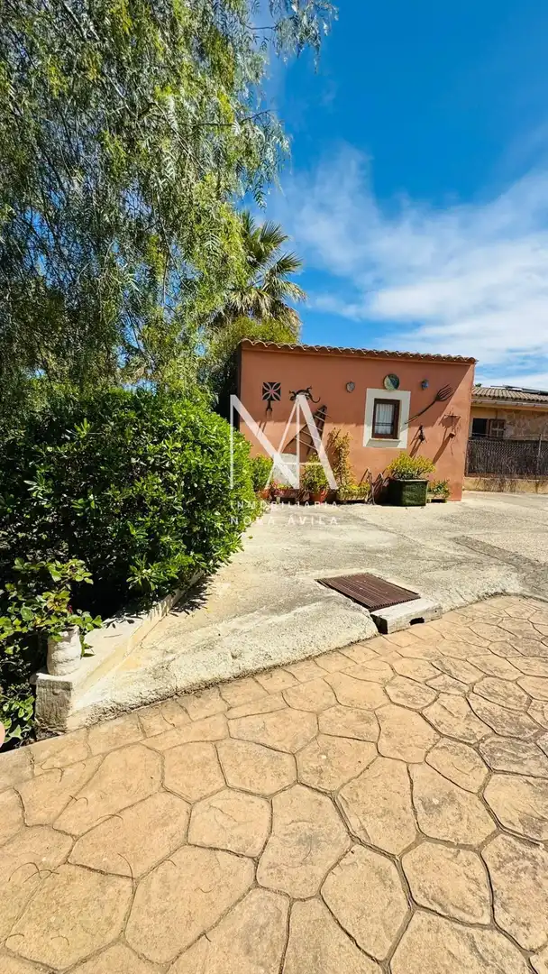 Finca rústica en venda a Cristo Rey - Parque Europa