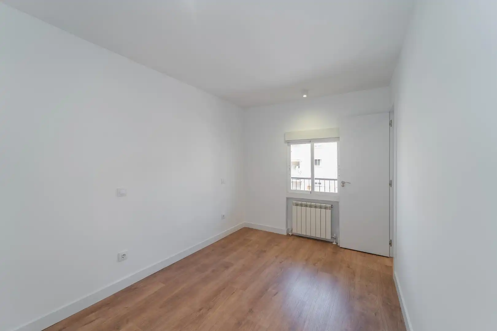 Habitación de Piso en venta en Móstoles con Calefacción, Terraza y Balcón