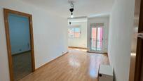 Living room of Flat for sale in L'Hospitalet de Llobregat  with Parquet flooring, Oven and Balcony